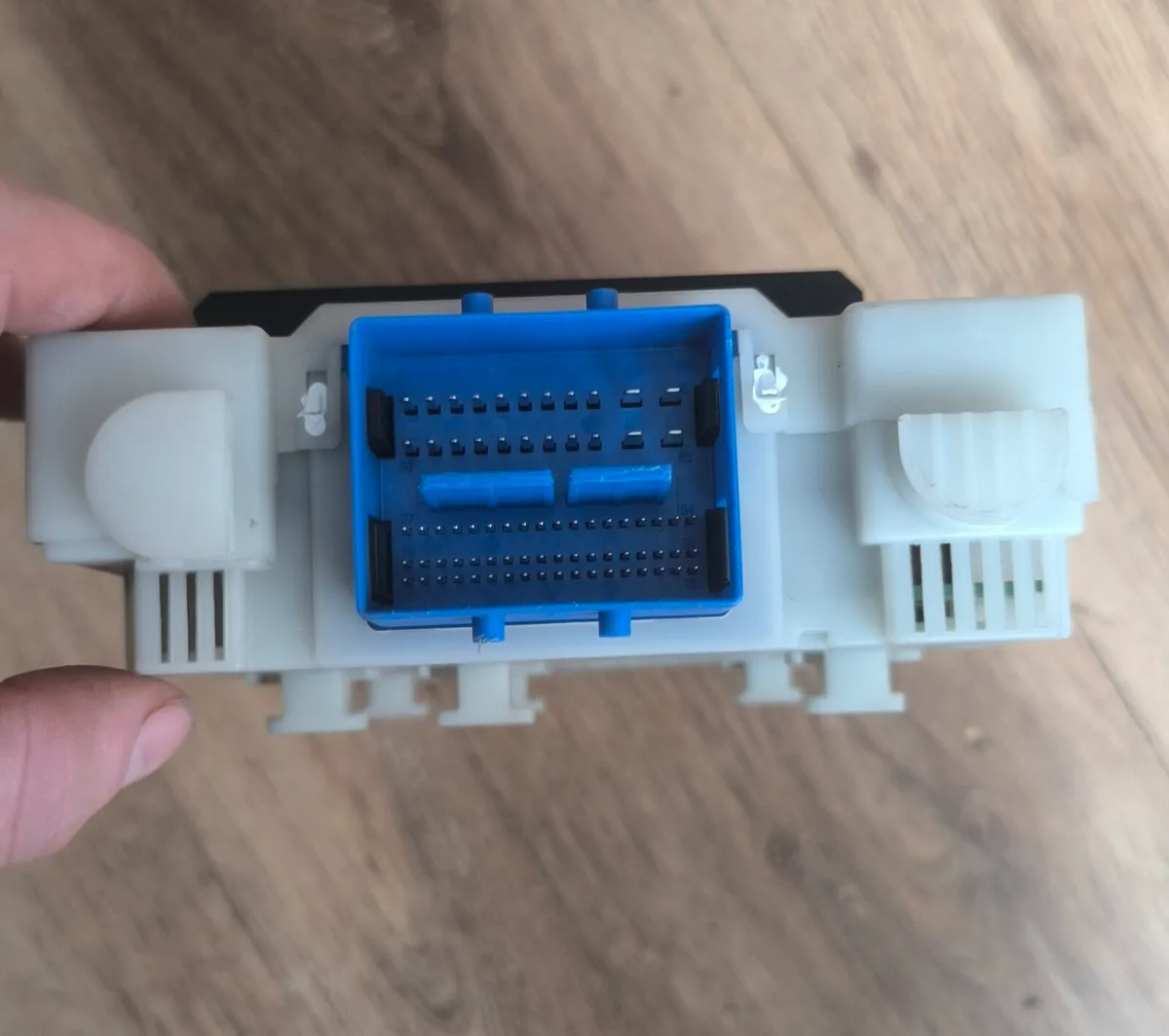 Ford Smax 2.0 tdci body control module BCM - Image 4