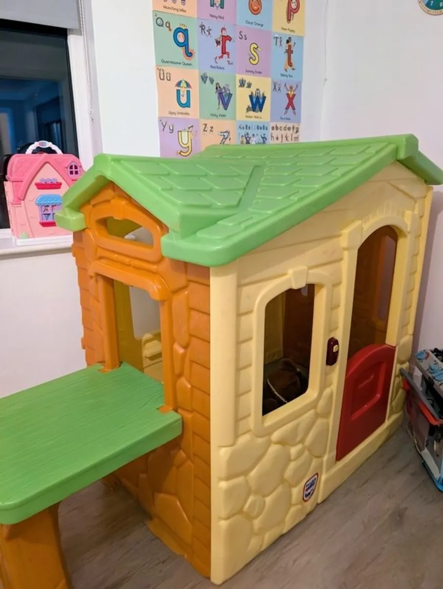 Little Tikes Playhouse - Image 1