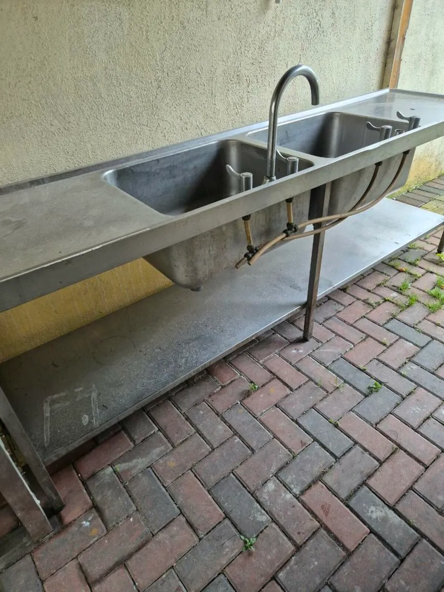 Commercial Sinks - Image 4
