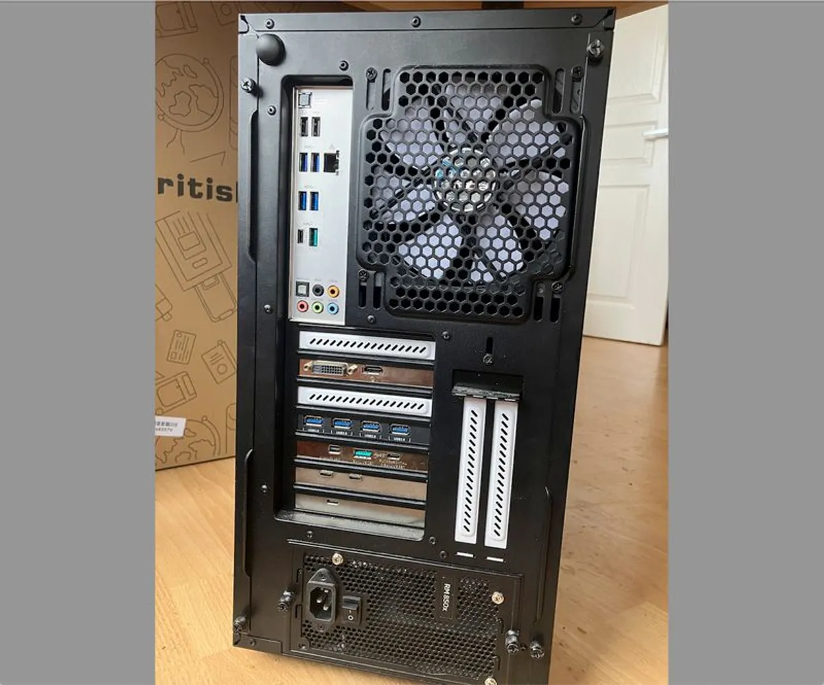 Scan 3XS High-End Workstation, 4TB NVMe, 96GB RAM - Image 4