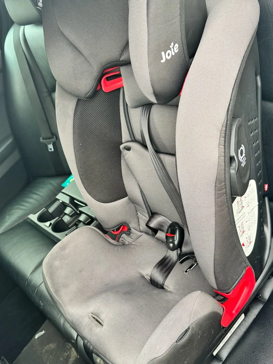Joie Bold Car Seat - Image 1