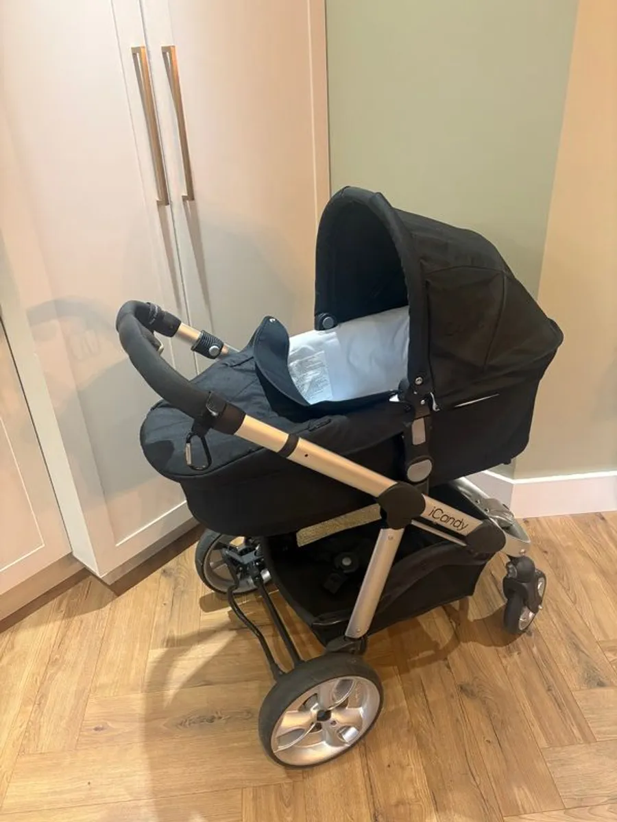 Icandy apple 2 pear travel system - Image 3