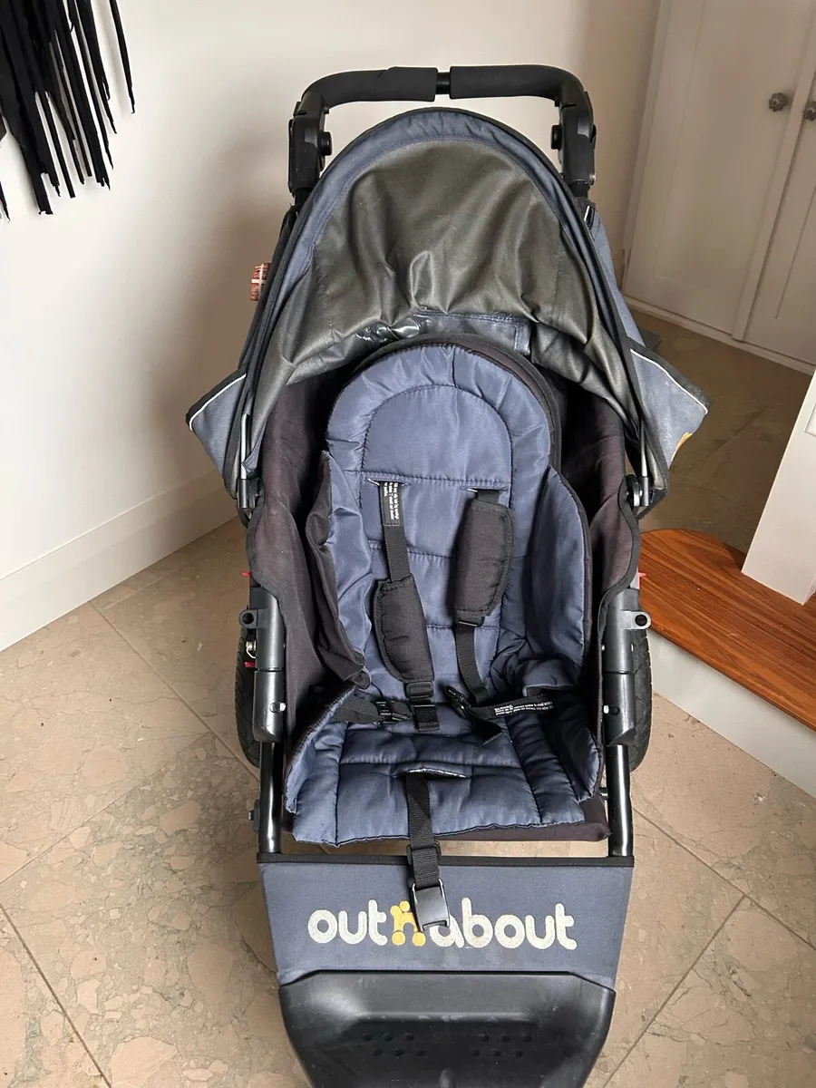 Out and About single buggy - Image 3