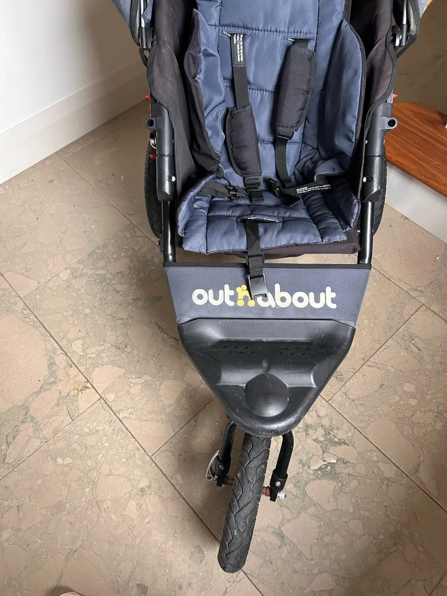 Out and About single buggy - Image 4