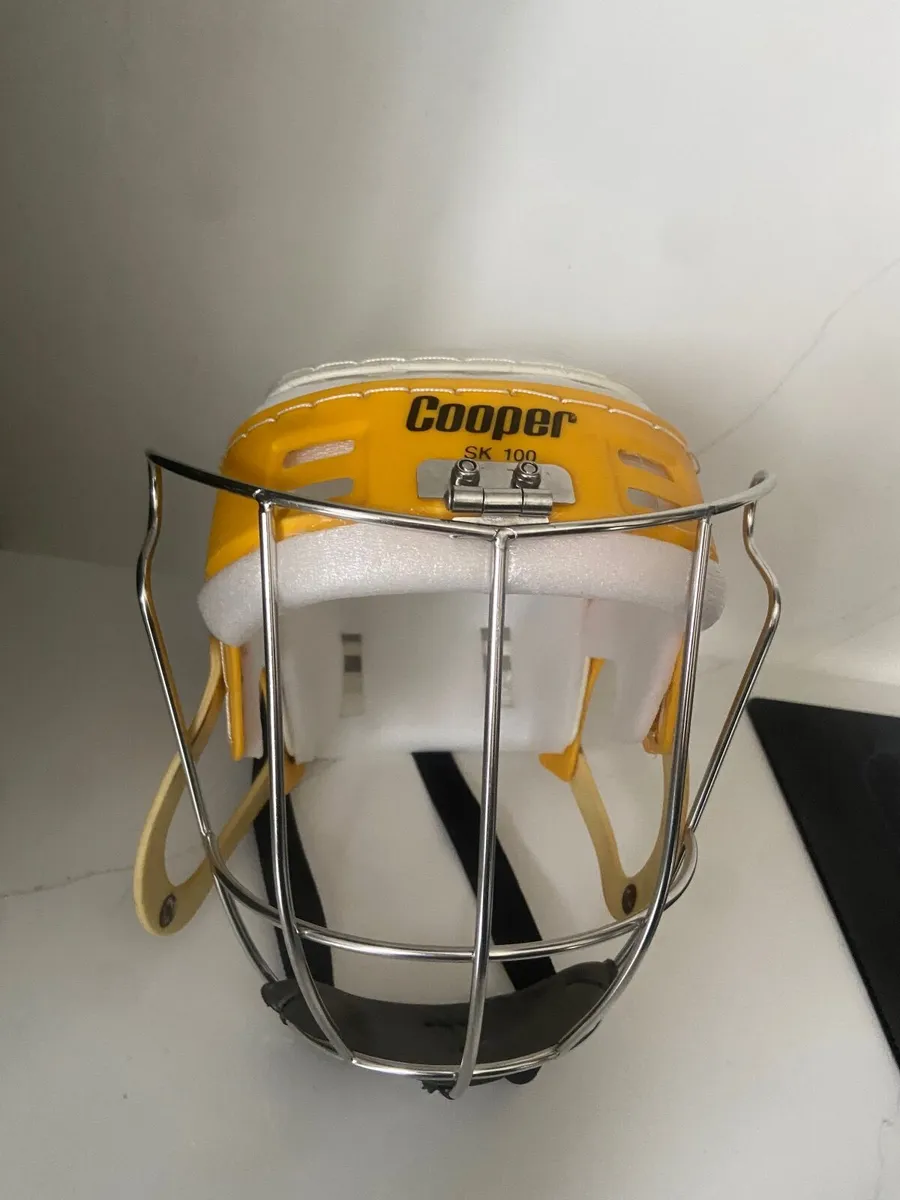 Hurling/cooper helmet - Image 3