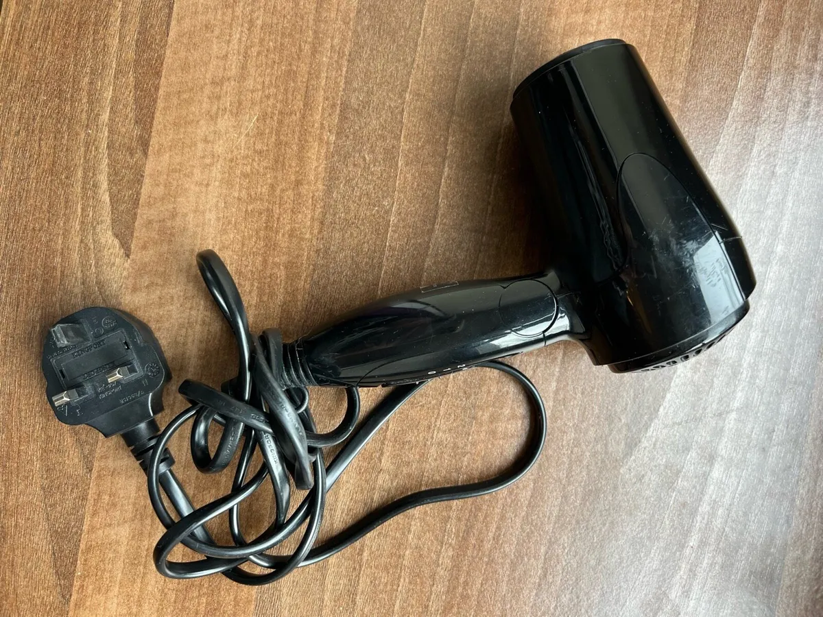 Travel Hairdryer Boots - Image 3