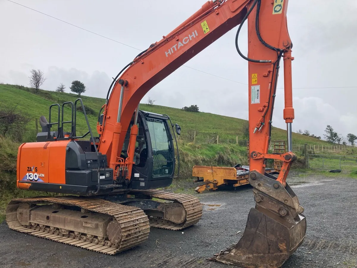 2019 Zaxis 130-6 - Image 2