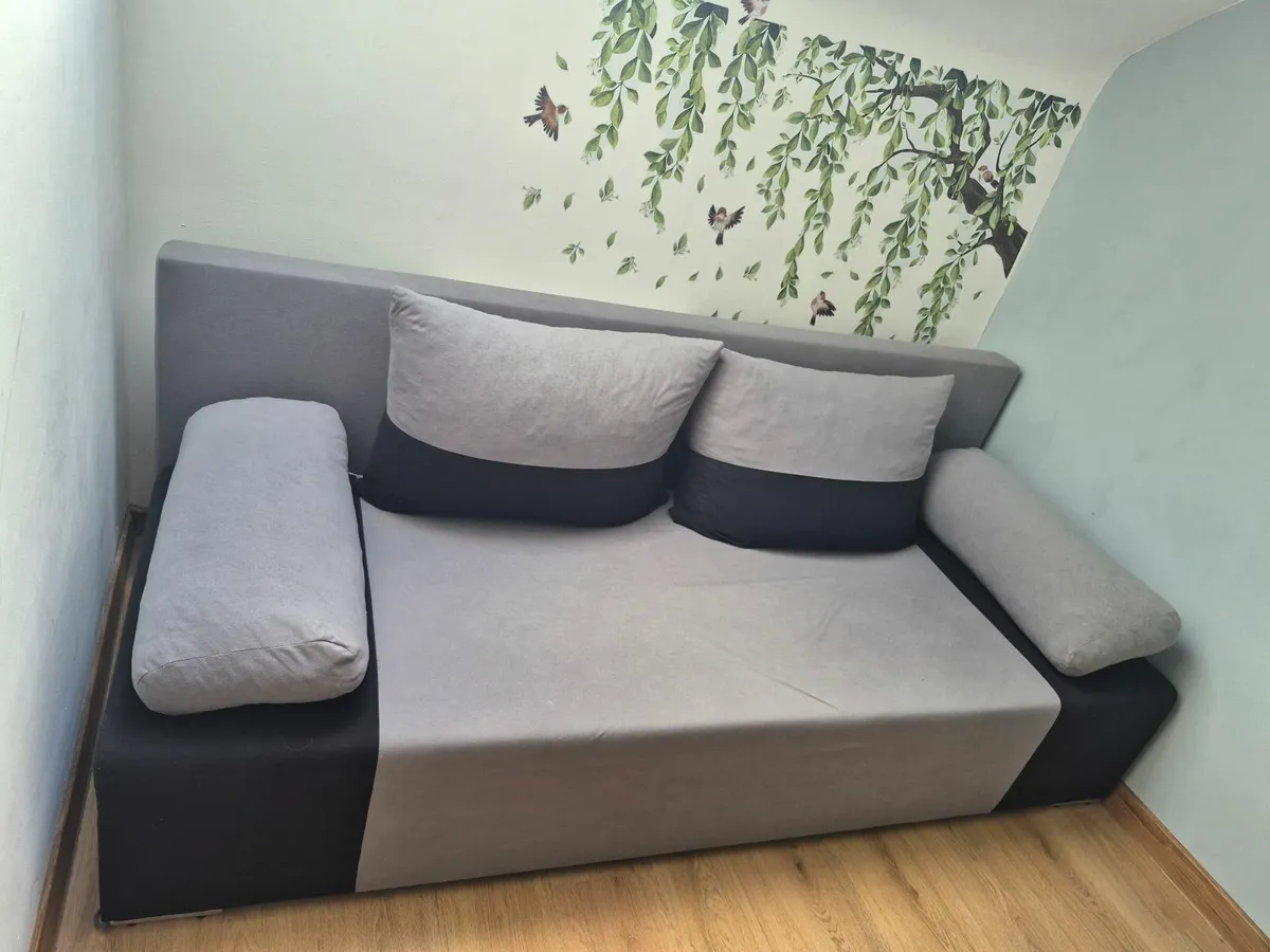 Sofa bed / 3 seater couch - Image 3