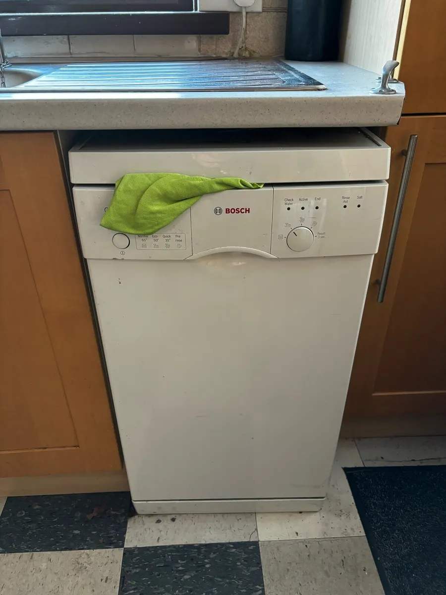 Bosch Slim Dishwasher - Image 2
