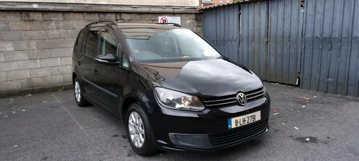 VW TOURAN 1.6 TDI 2011 - Image 2