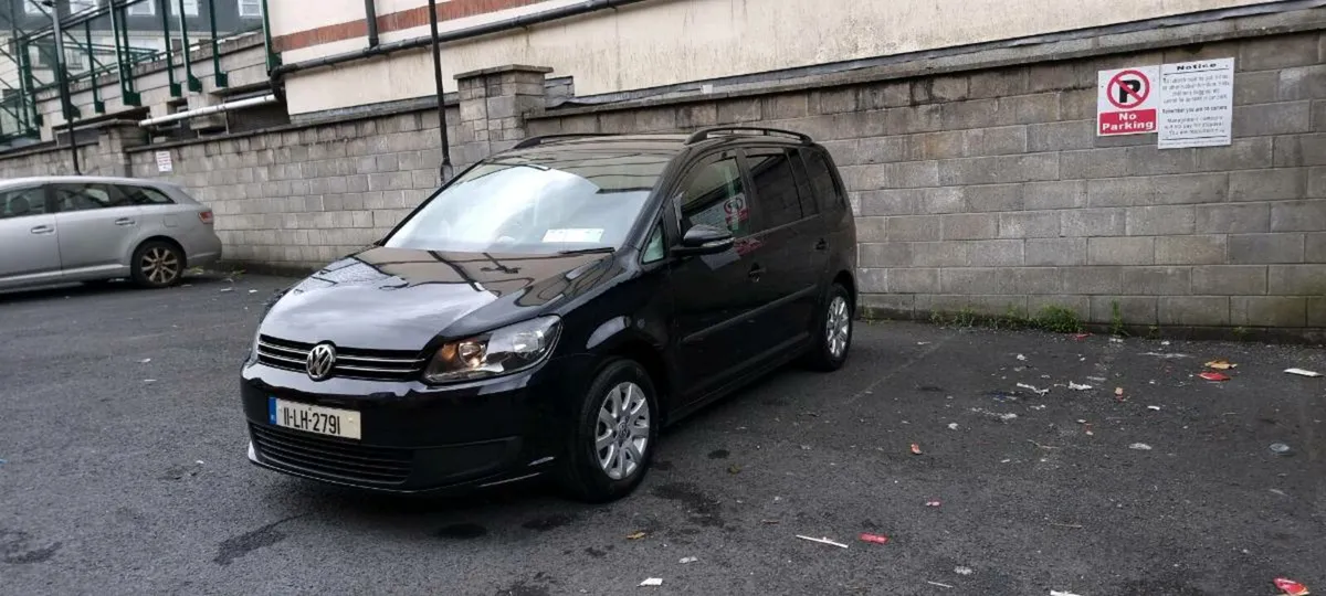 VW TOURAN 1.6 TDI 2011 - Image 4