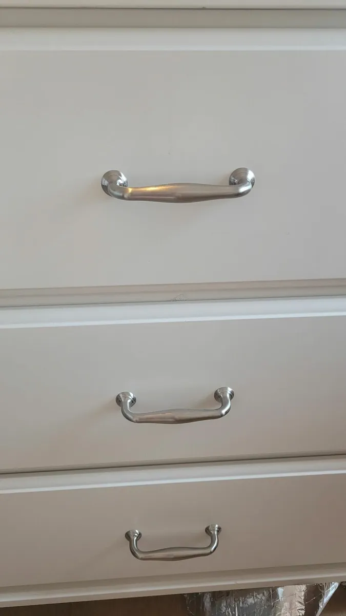 6 x chrome handles - Image 1