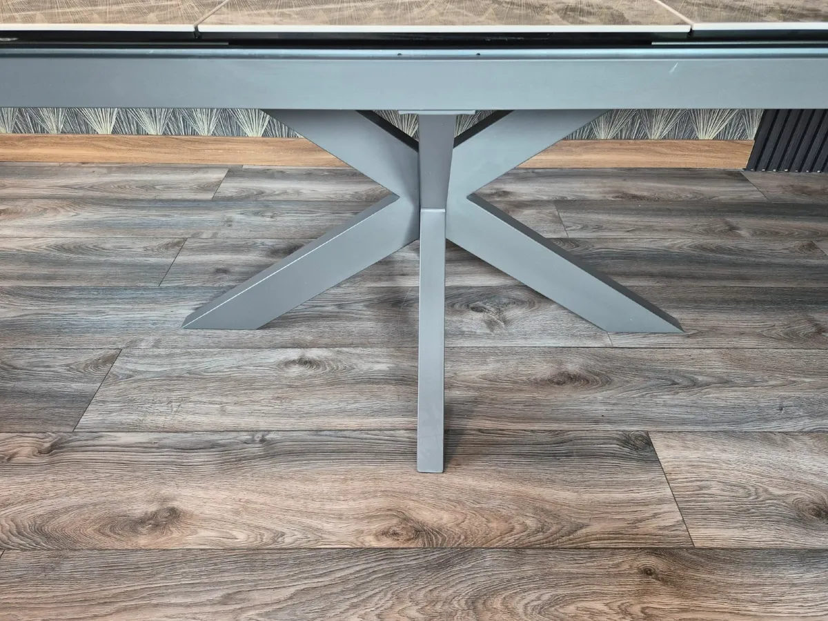 Dining Rom Table (Extendable) - Image 4