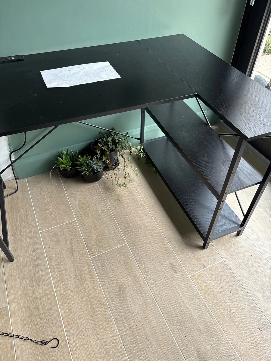 Free study desk with built in plug socket - Image 2