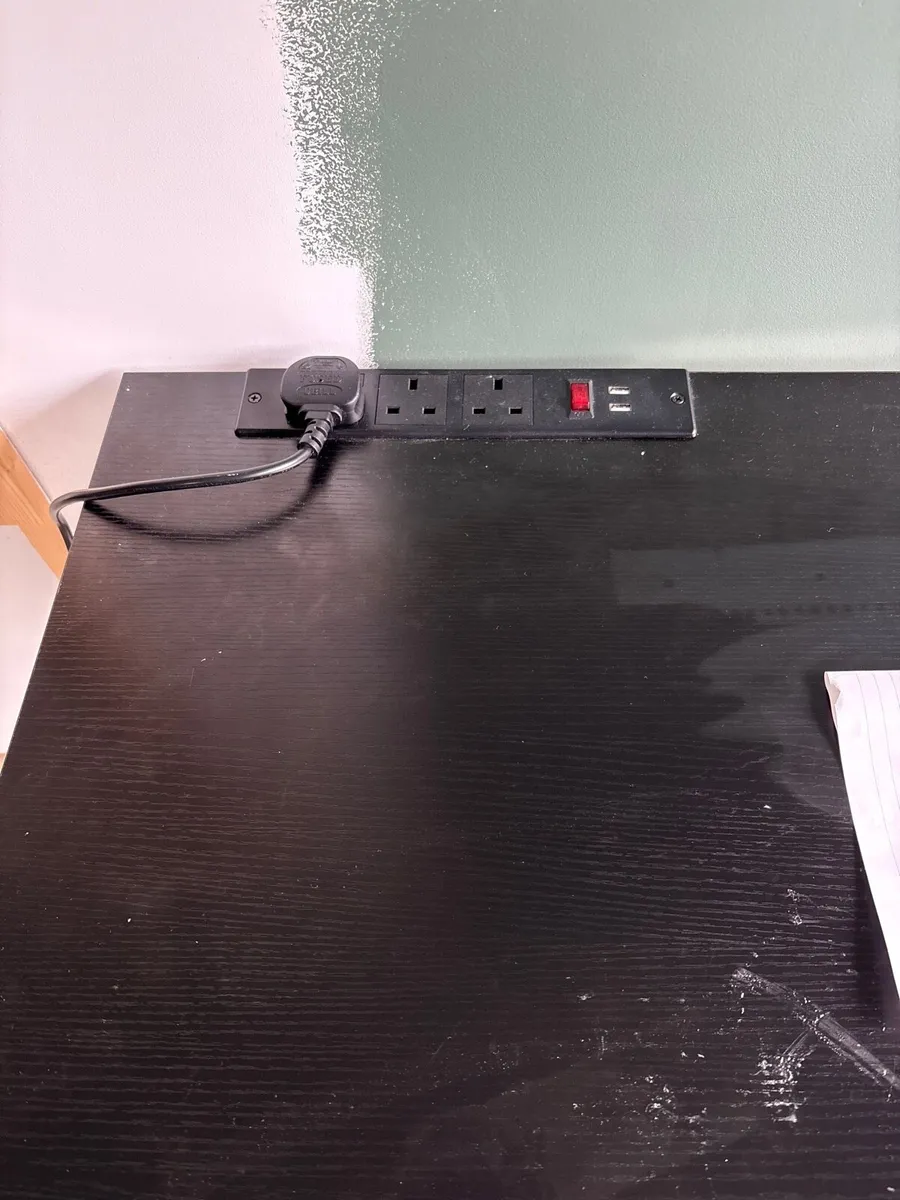 Free study desk with built in plug socket - Image 3