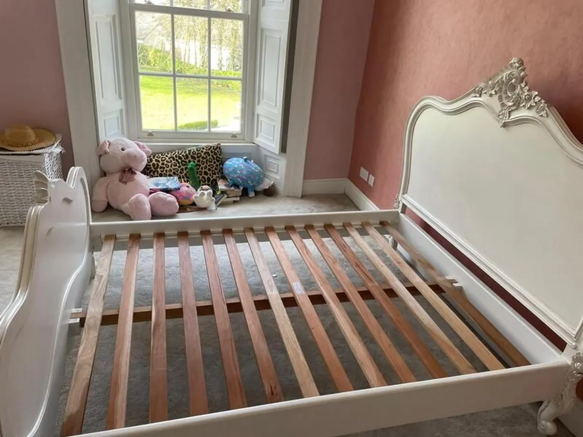 Double Bed French Style - Image 4