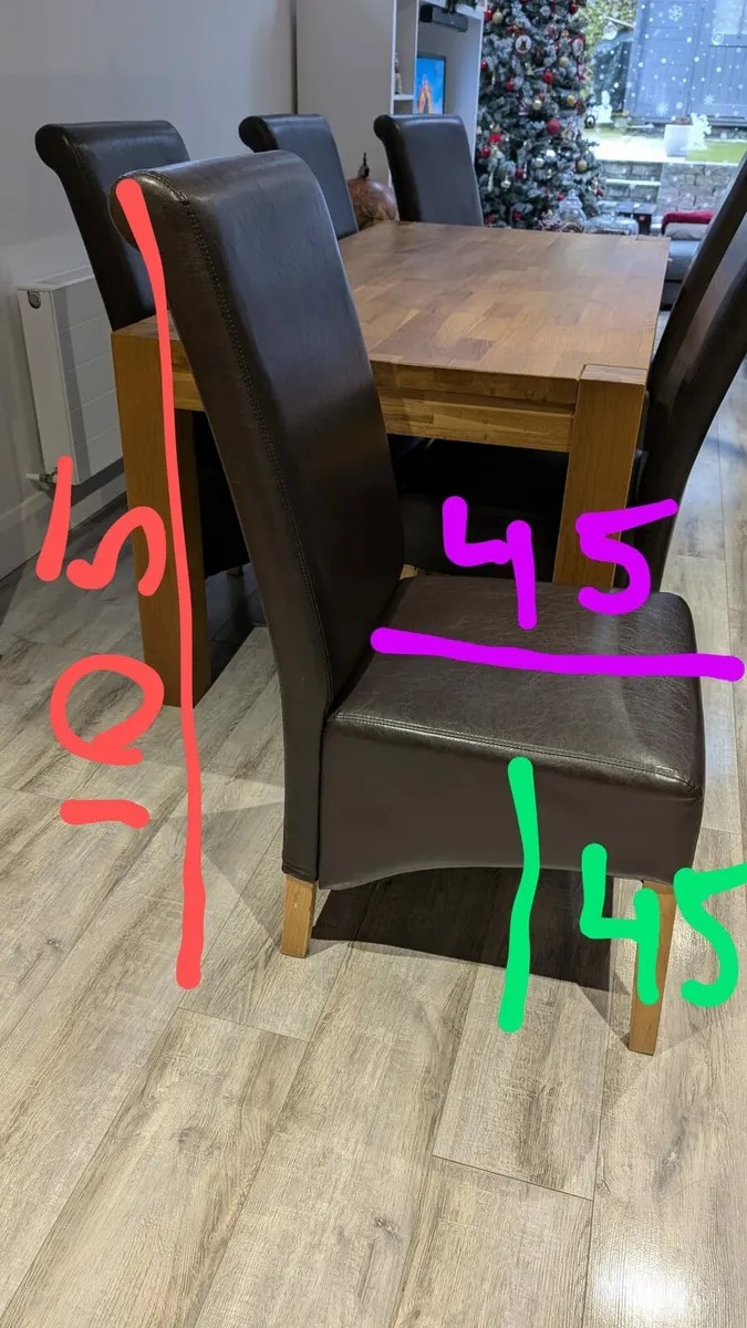 Solid wood dining table and chairs - Image 3