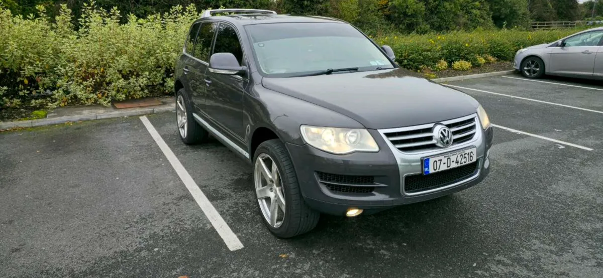 Vw Touareg V6 333 tax Crew Cab 5 seater - Image 1