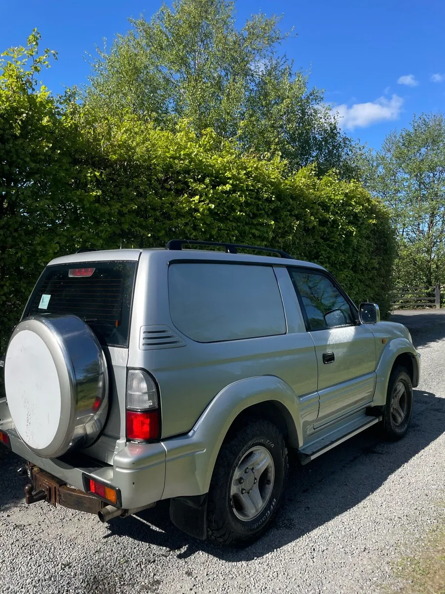 Toyota Land cruiser - Image 3