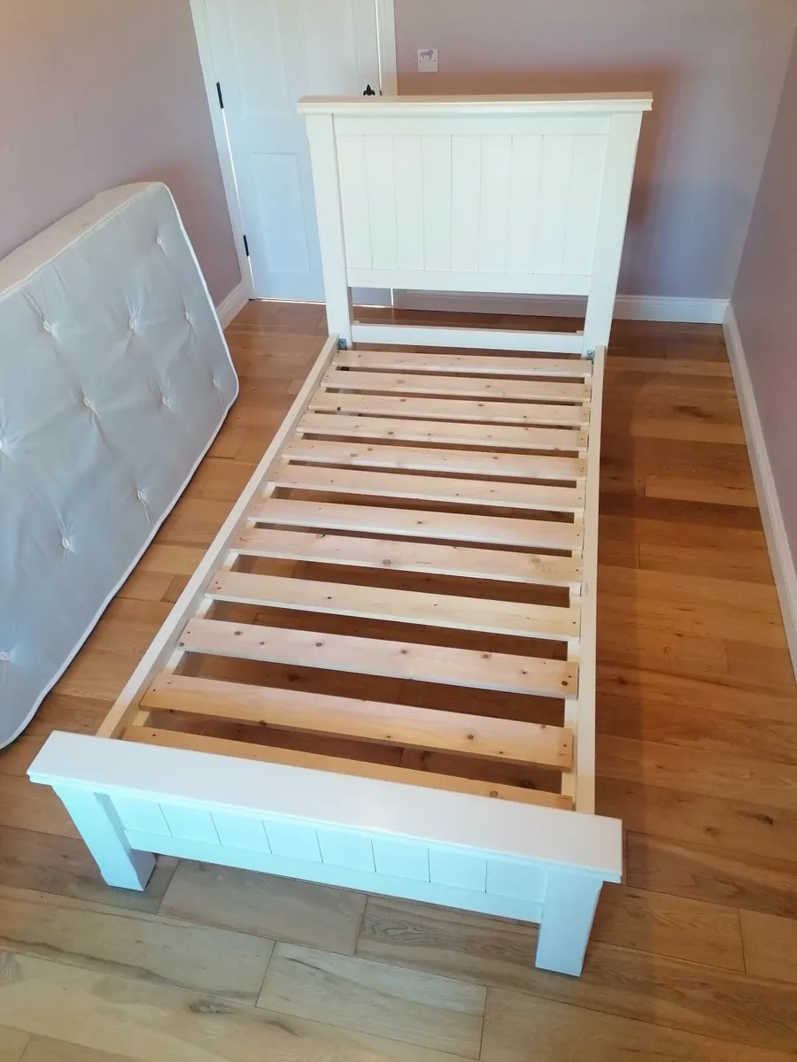 Single Bed - Image 3