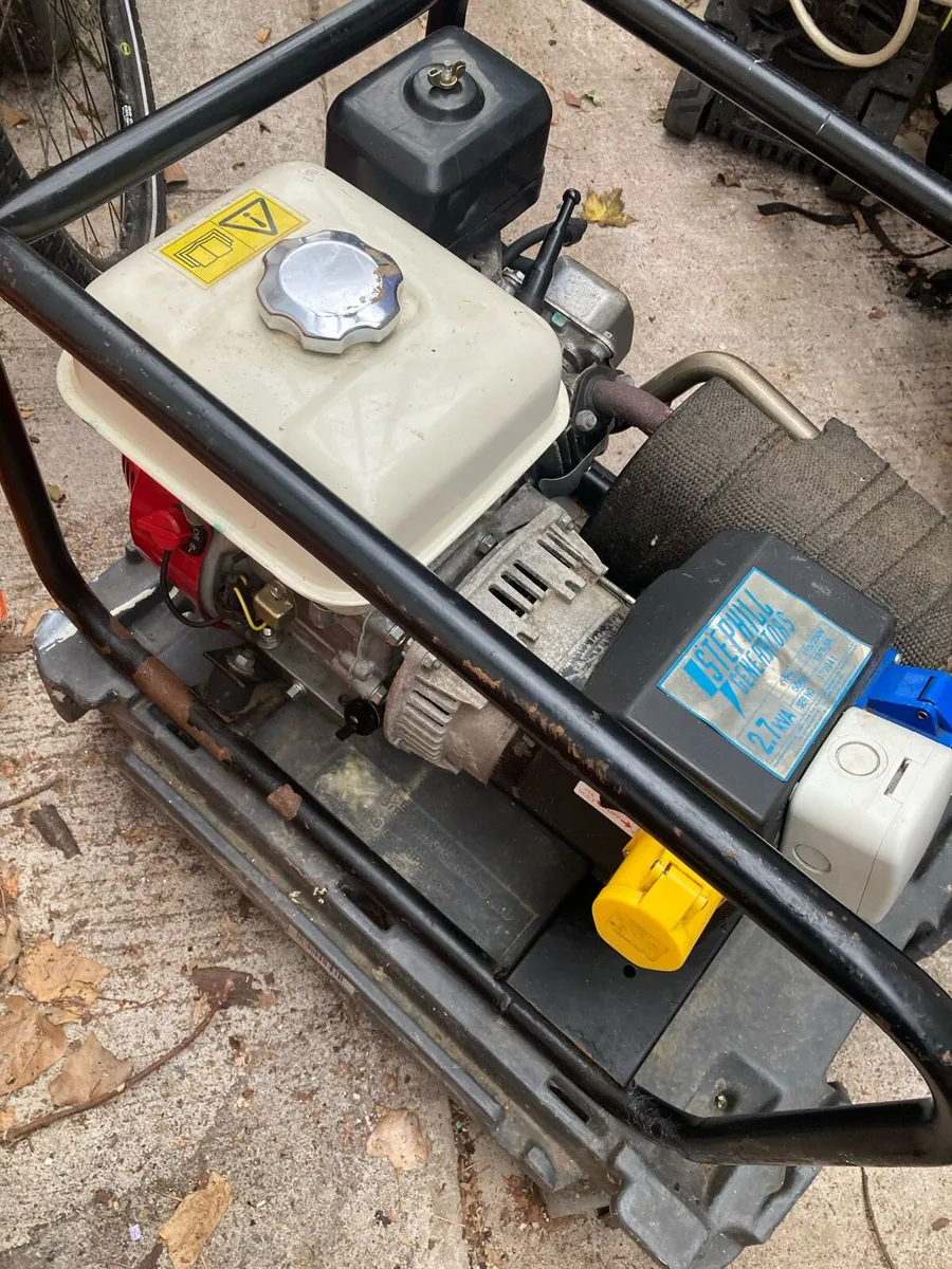 Honda generator - Image 3