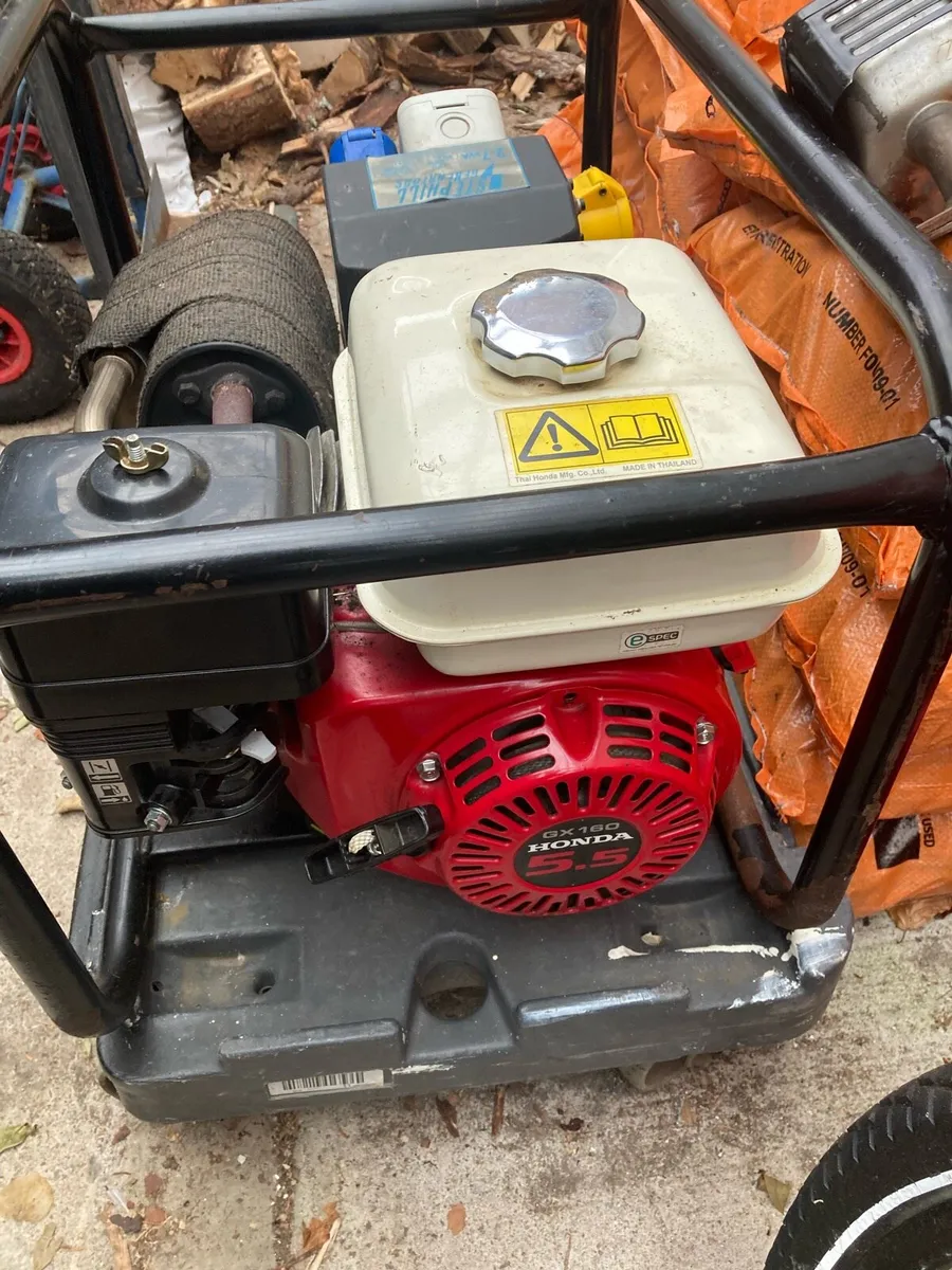 Honda generator - Image 4