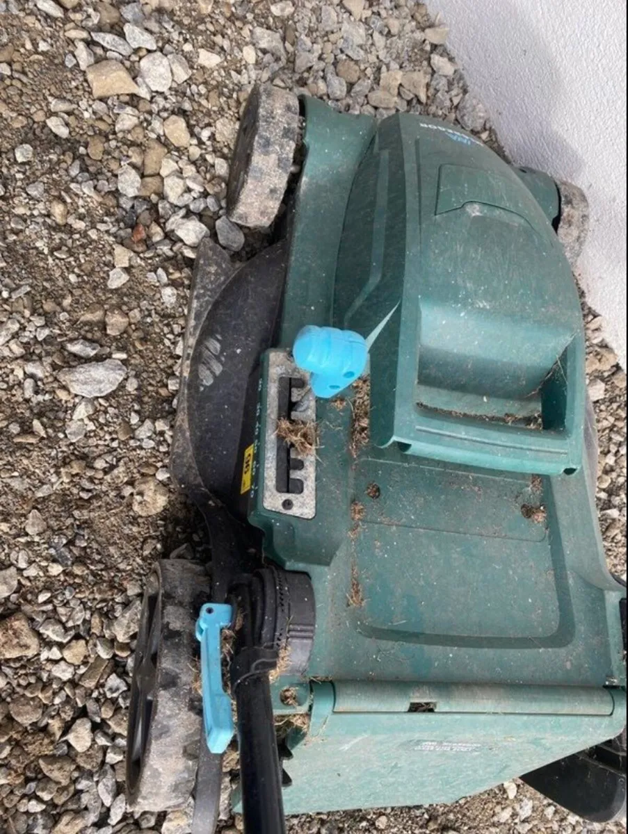 Lawnmower - Image 2