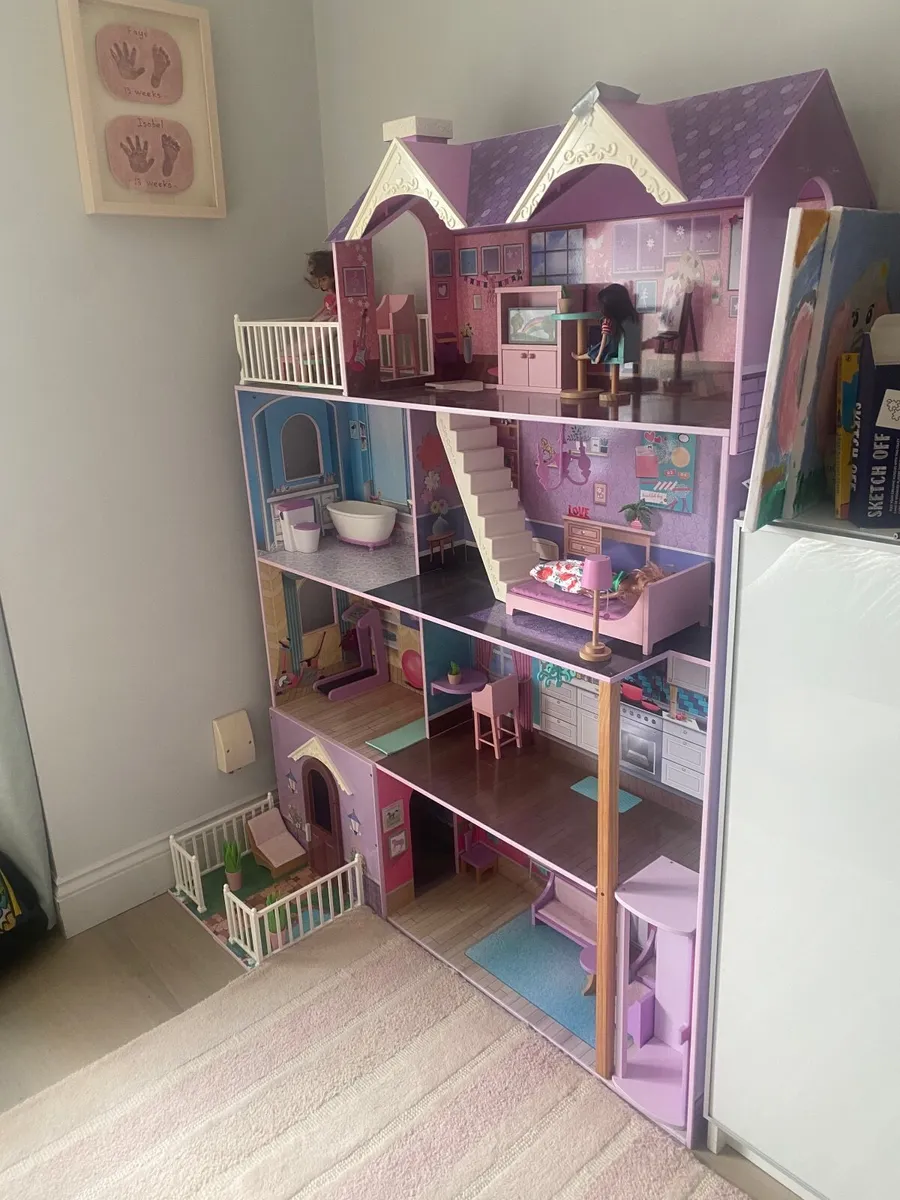 Dollhouse - Image 1