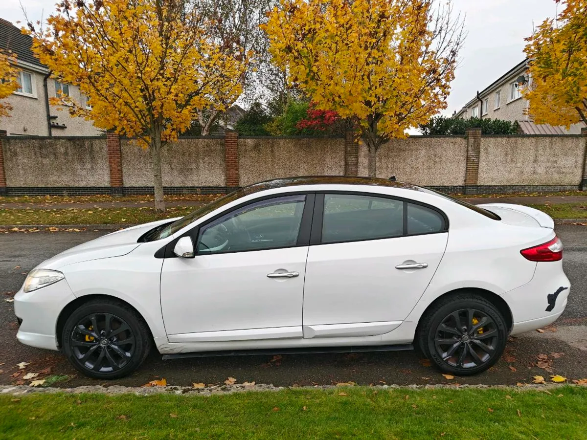 Renault Fluence Low mileage - Image 3