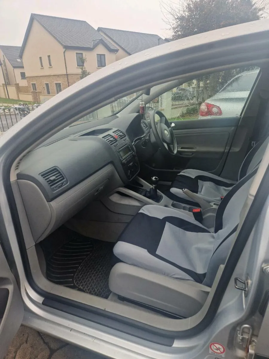 Volkswagon Golf - Image 2