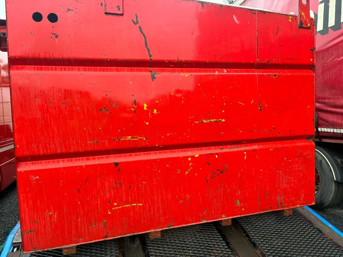 Steel tank - Image 1
