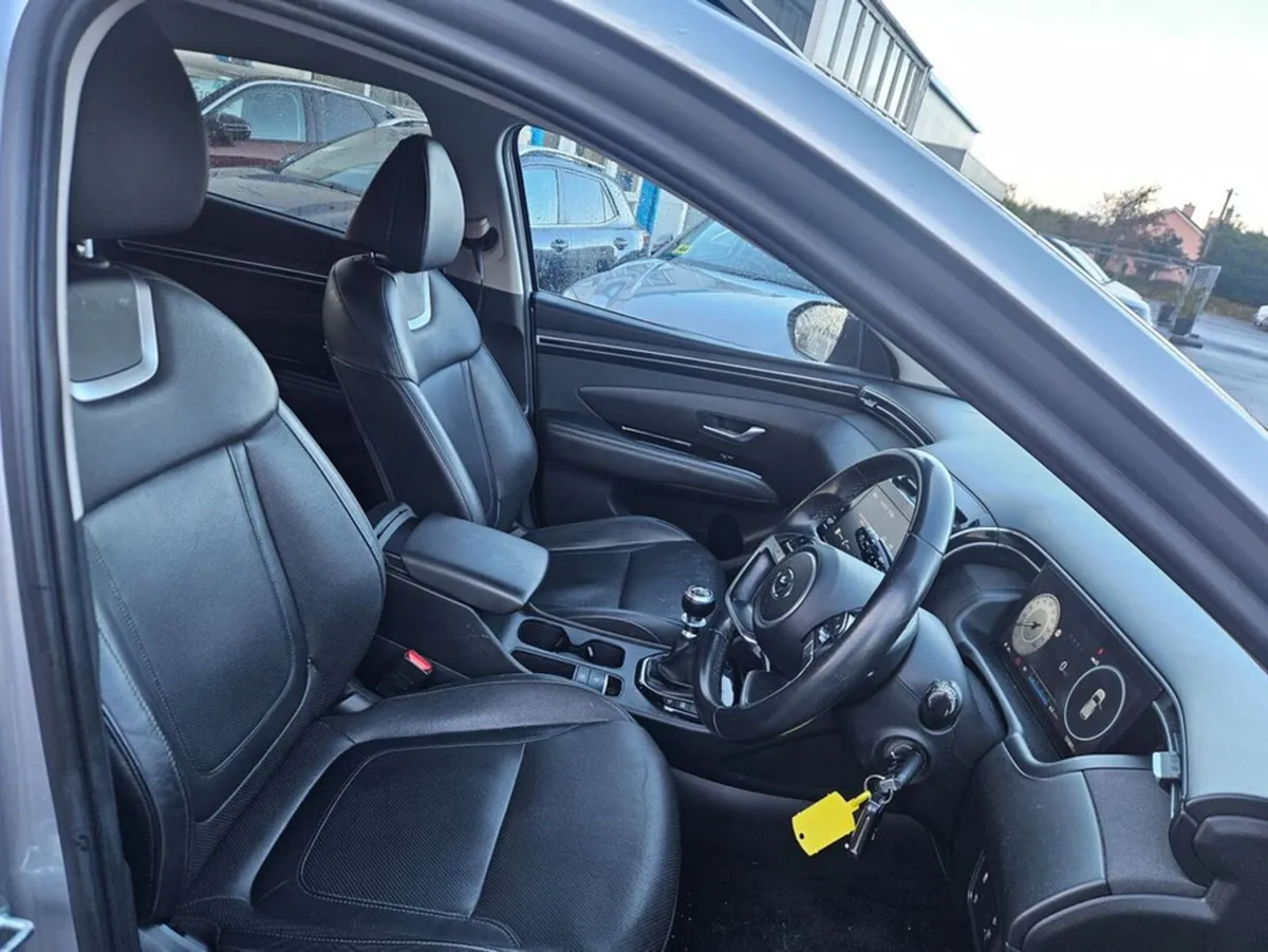 Hyundai Tucson Executive 5DR - Image 3