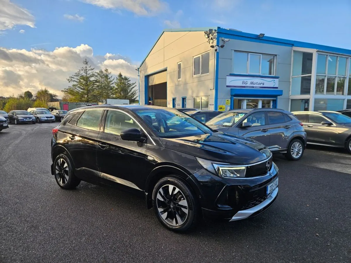 Opel Grandland Edition-1.5 130PS Automatic - Image 3