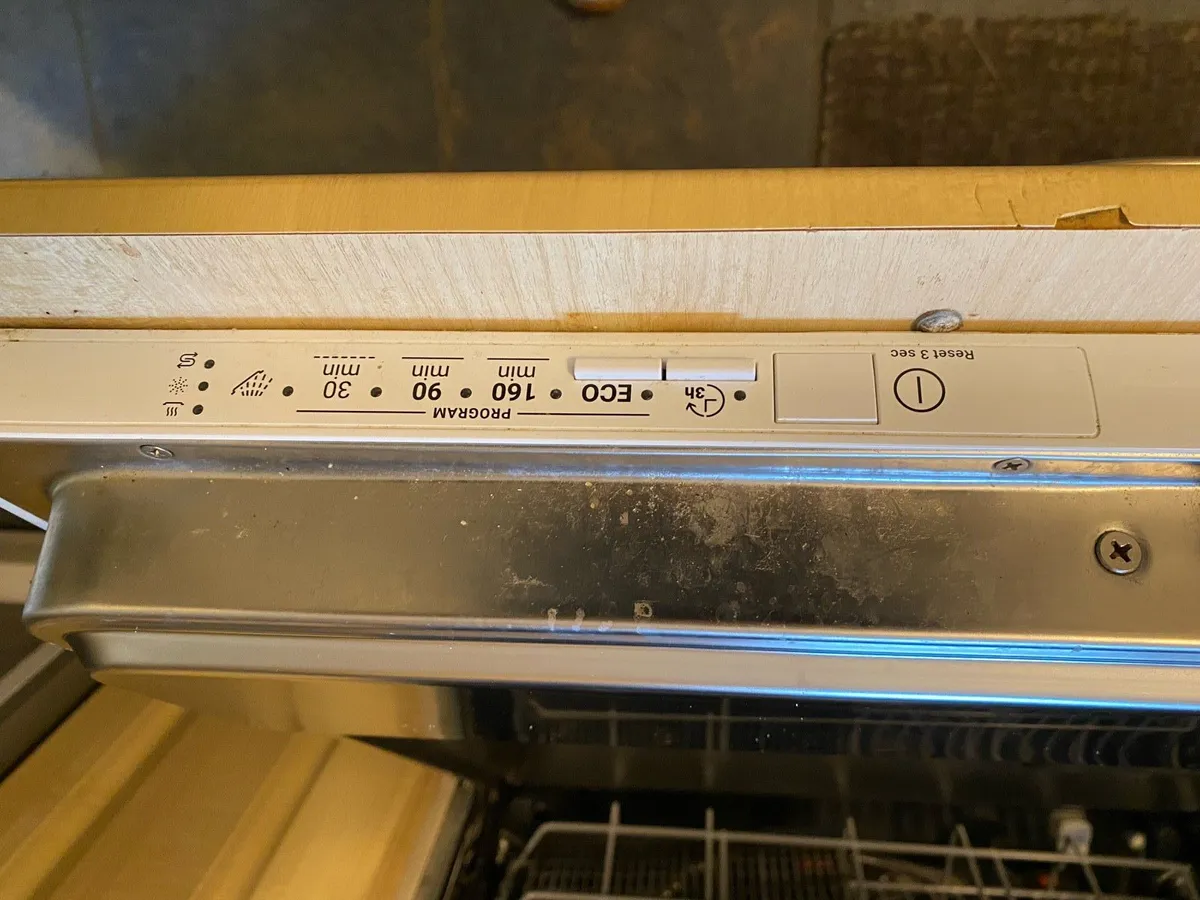 Integrated dishwasher Zanussi - Image 3