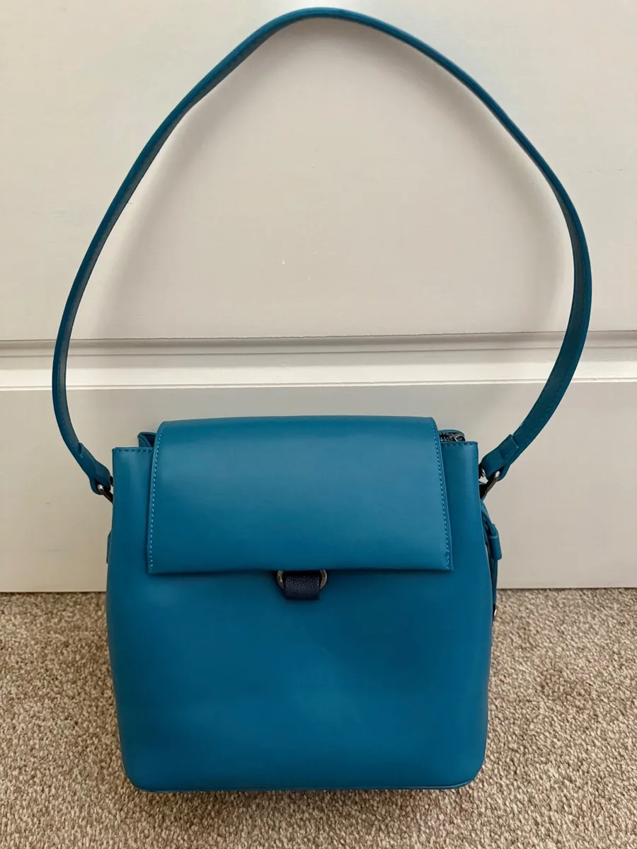 Lennon Kourtney Teal Shoulder Bag - Image 1