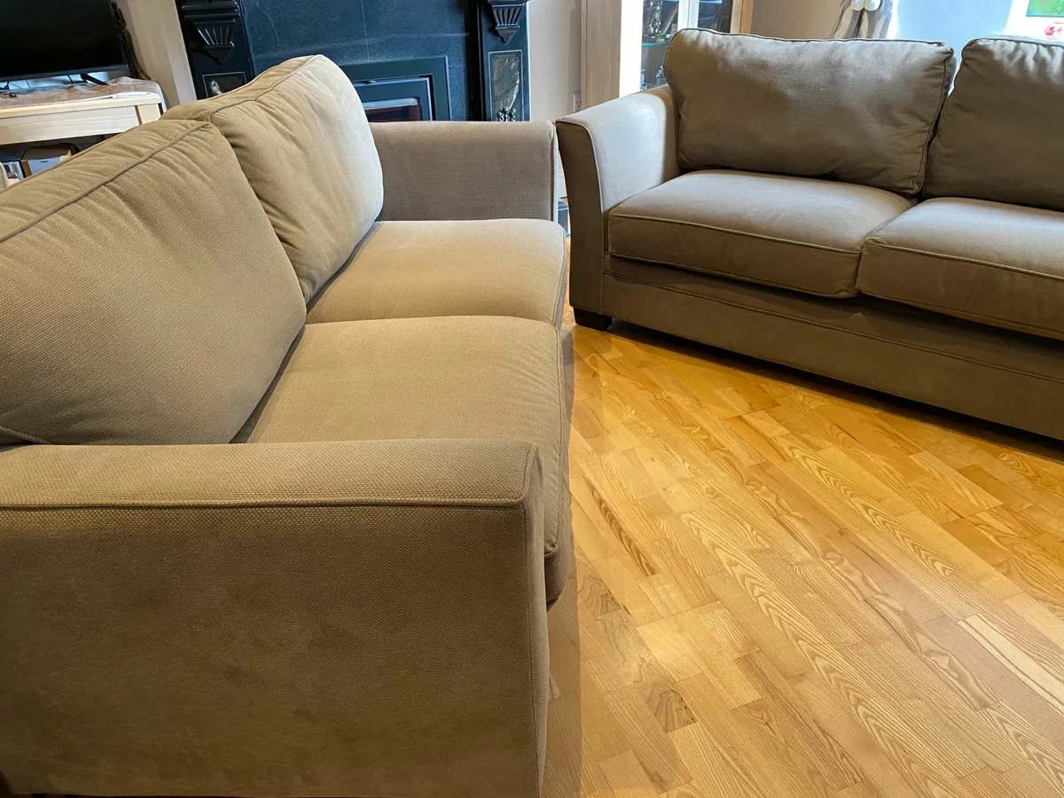 2No 7.5ft or 2mt luxury couches - Image 1