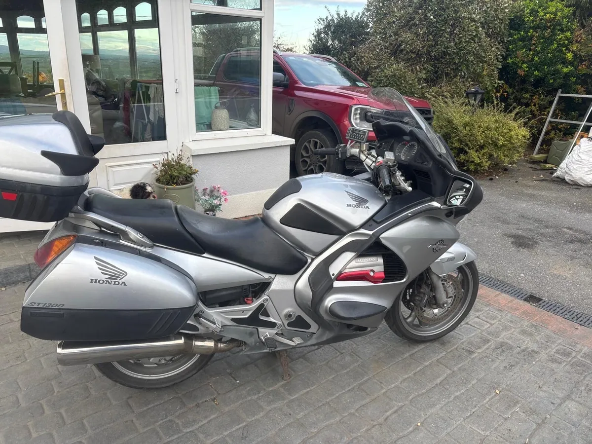 Honda Paneuropean - Image 1