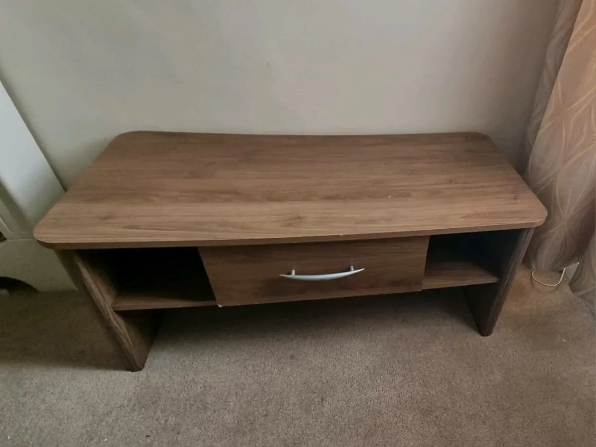 Tv stand - Image 2