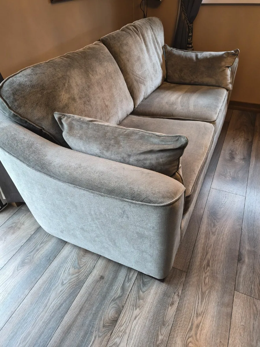 3 seater sofa - Image 2