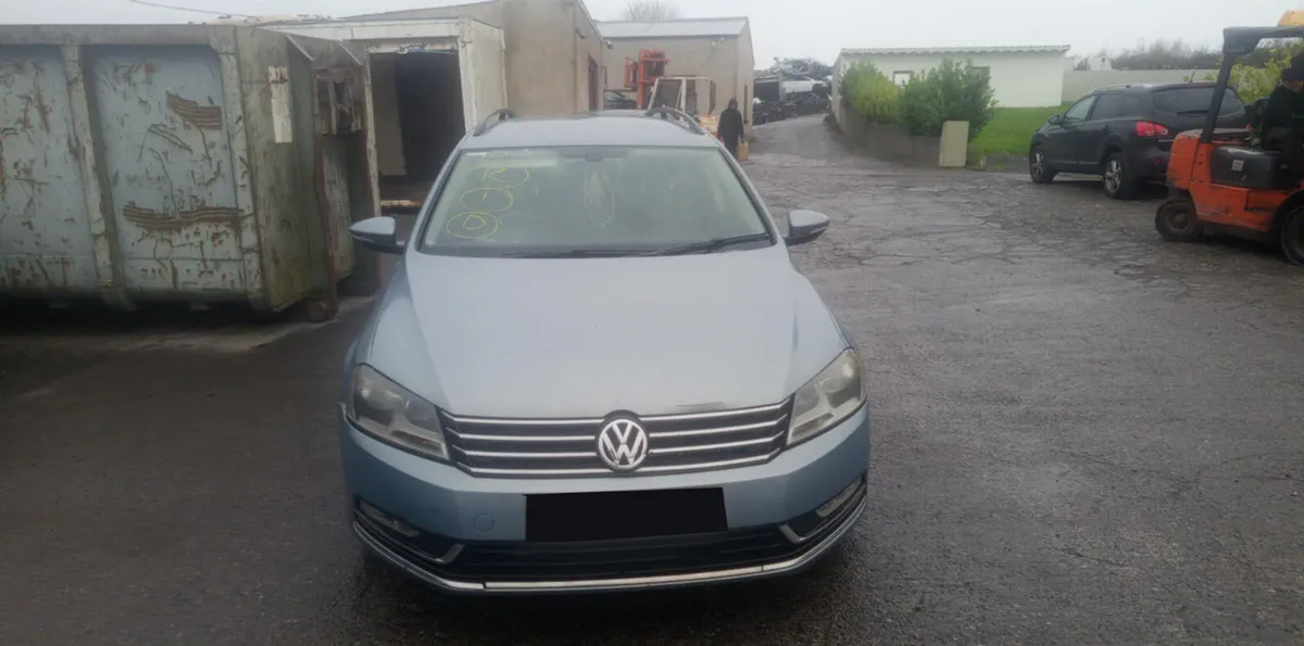 2013 VOLKSWAGEN PASSAT B7 2.0D FOR BREAKING - Image 1