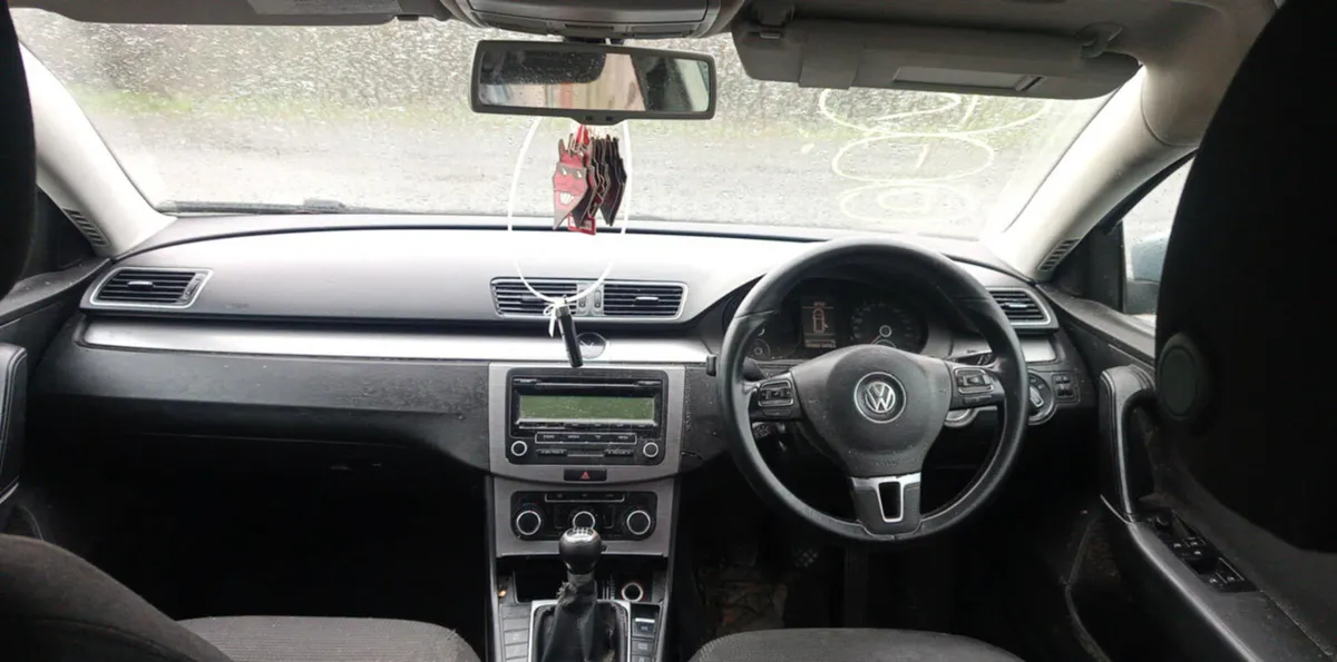 2013 VOLKSWAGEN PASSAT B7 2.0D FOR BREAKING - Image 3