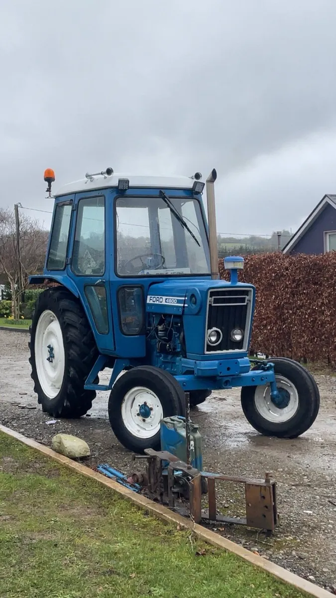 Ford 4600 needs attention - Image 4