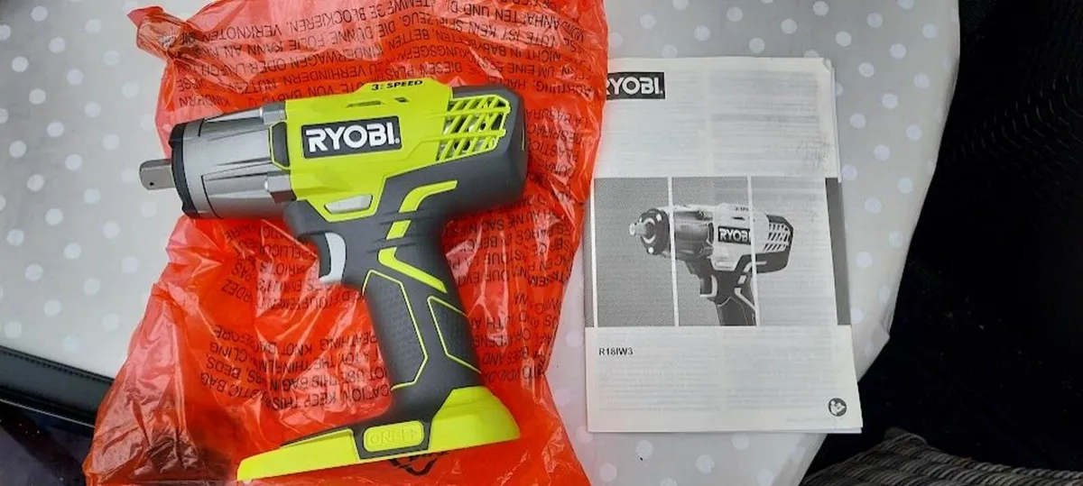 Ryobi 18v Impact Wrench - Image 4