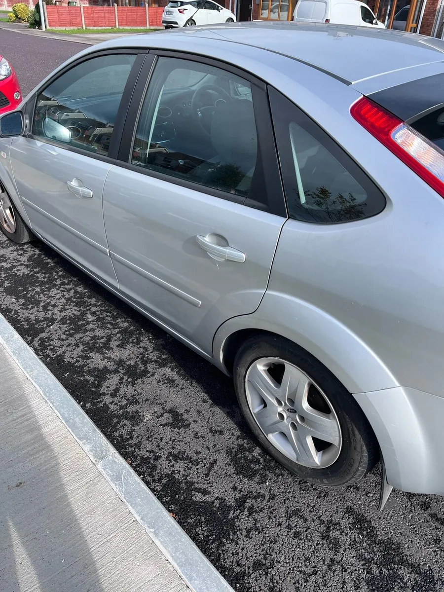 Ford Focus 1.4 - Image 4