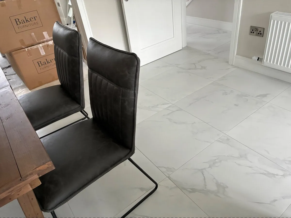 Chairs - Image 3