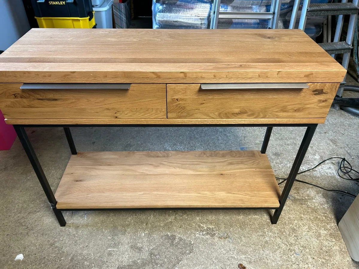 Oak console - Image 1