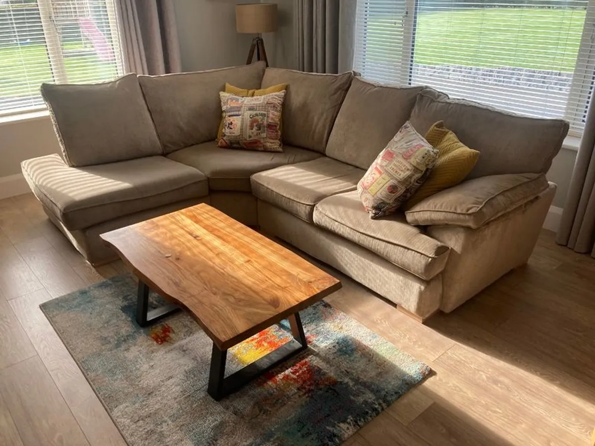 Corner Sofa - Image 1