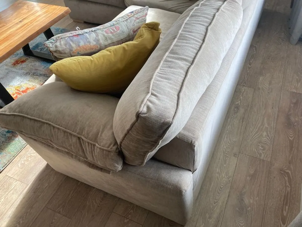 Corner Sofa - Image 4