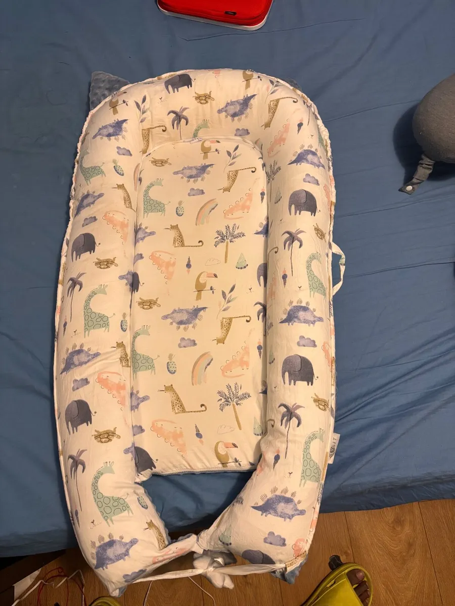 Baby bed - Image 1