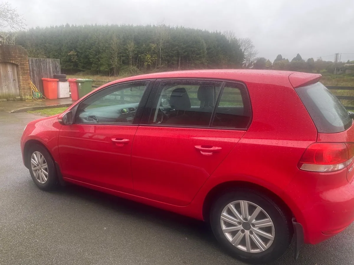 Volkswagen Golf - Image 2